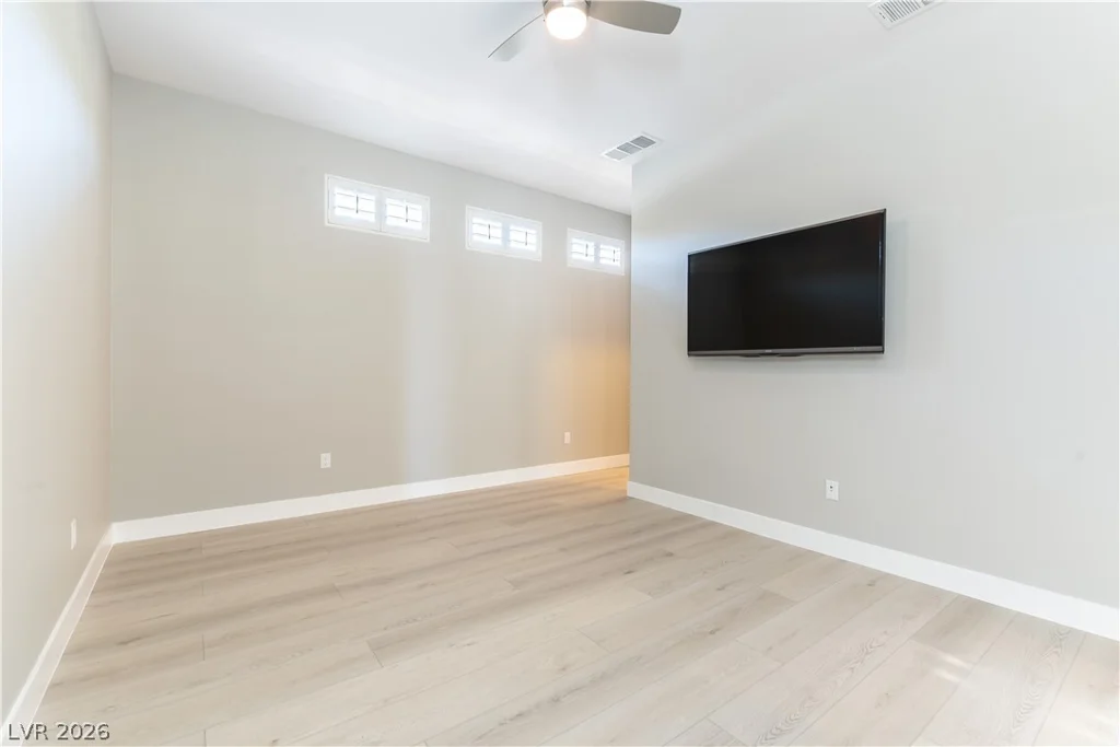 20 Garden Rain, Las Vegas, NV 89135