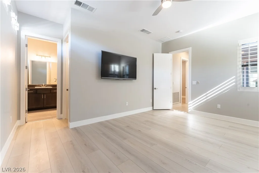 20 Garden Rain, Las Vegas, NV 89135