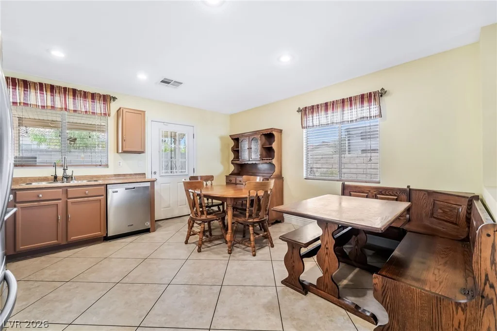 733 Rising Brook, Henderson, NV 89011