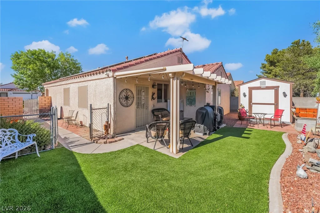 733 Rising Brook, Henderson, NV 89011