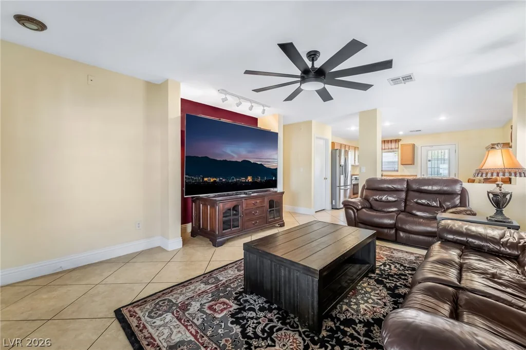 733 Rising Brook, Henderson, NV 89011