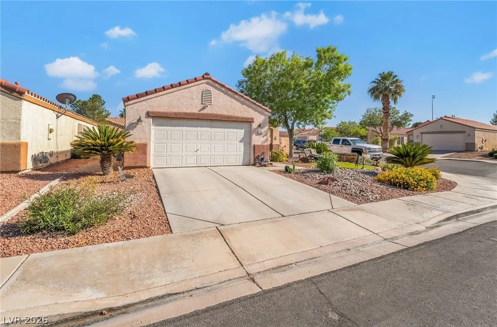 733 Rising Brook, Henderson, NV 89011
