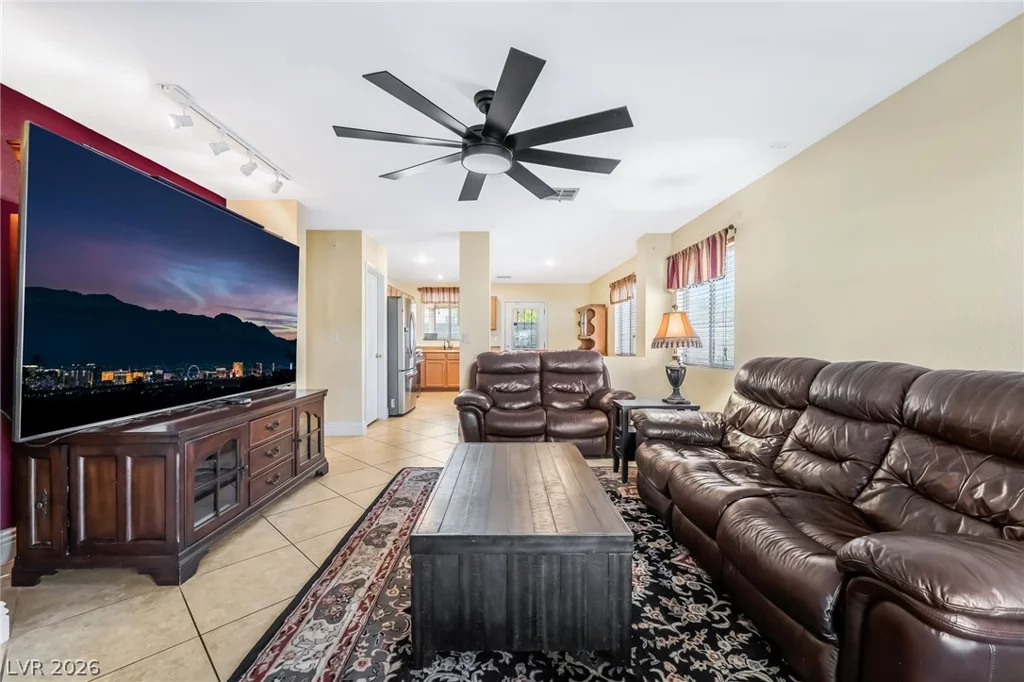 733 Rising Brook, Henderson, NV 89011