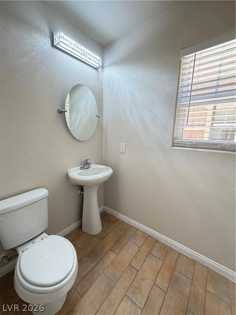 133 Desert Pond, Henderson, NV 89002