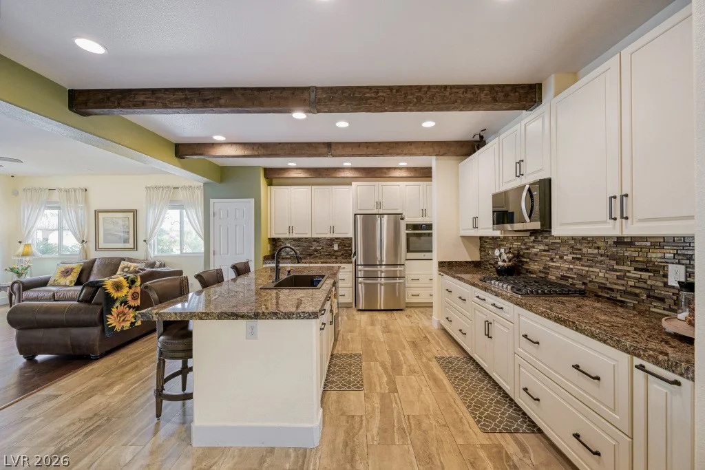 6525 Button Quail, North Las Vegas, NV 89084