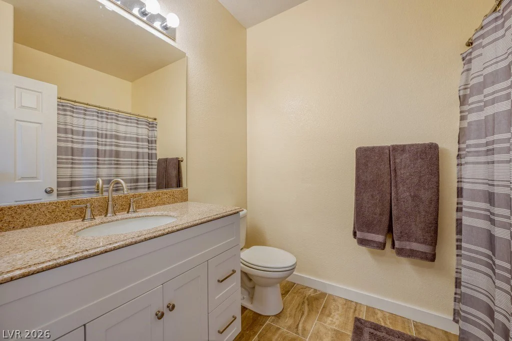 6525 Button Quail, North Las Vegas, NV 89084