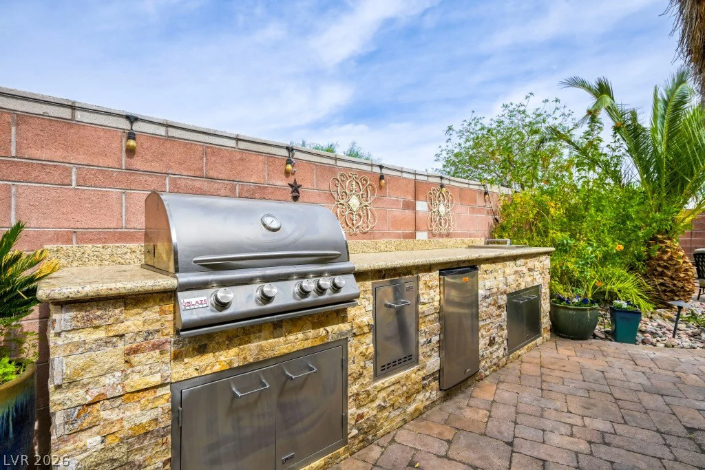 6525 Button Quail, North Las Vegas, NV 89084