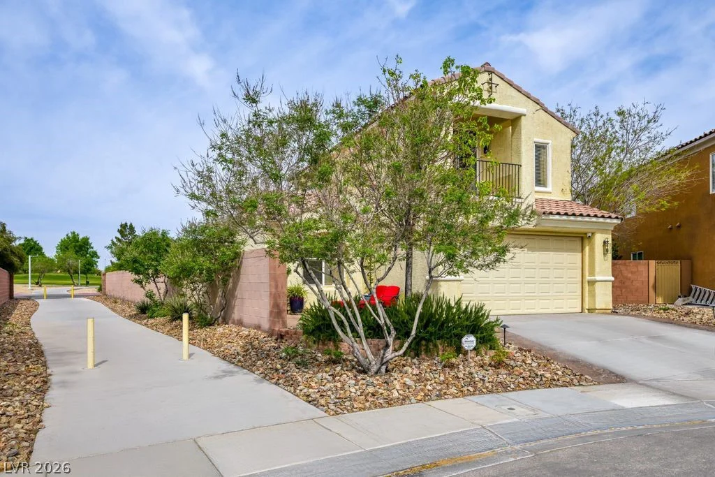 6525 Button Quail, North Las Vegas, NV 89084
