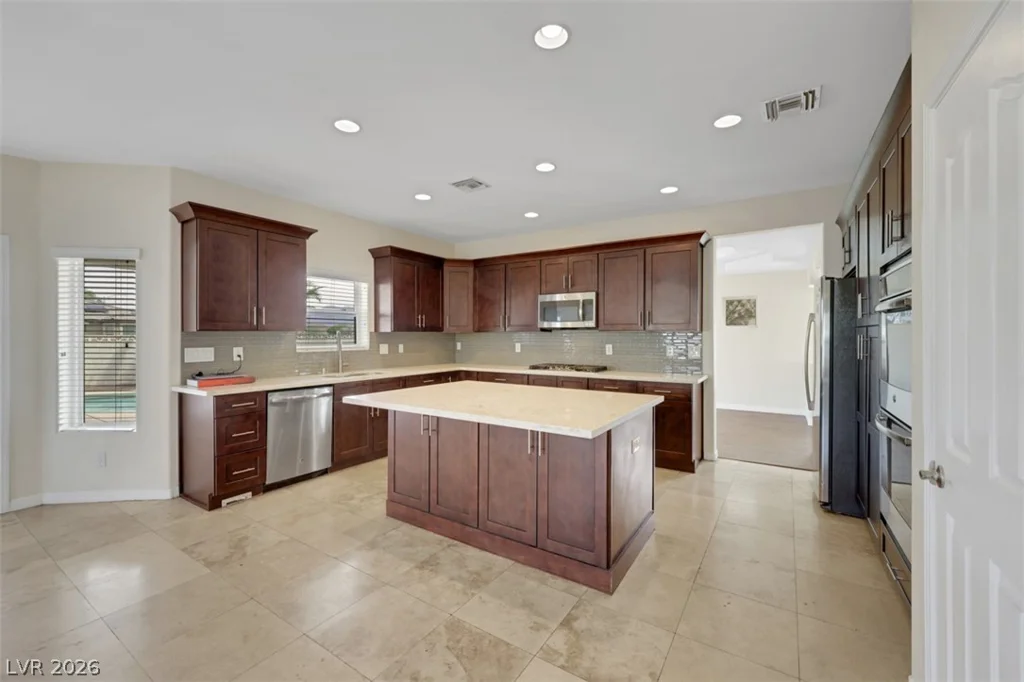 6695 Grand Canyon, Las Vegas, NV 89149