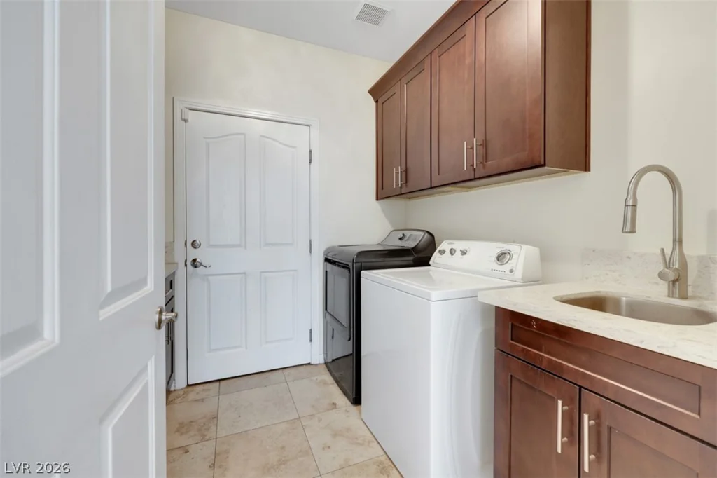 6695 Grand Canyon, Las Vegas, NV 89149