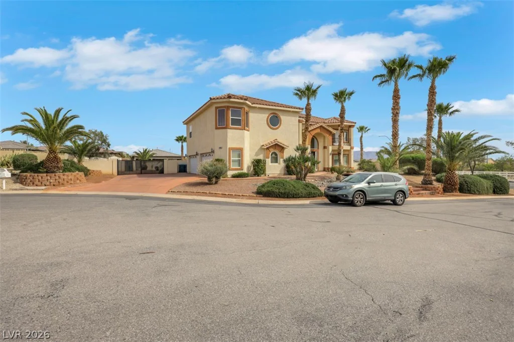 6695 Grand Canyon, Las Vegas, NV 89149