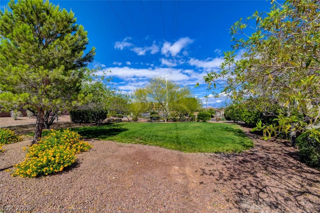 66 Star Dunes, Henderson, NV 89012