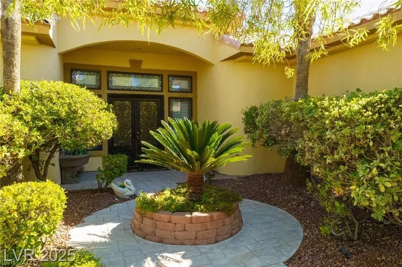 4554 Blue Mesa, Las Vegas, NV 89129