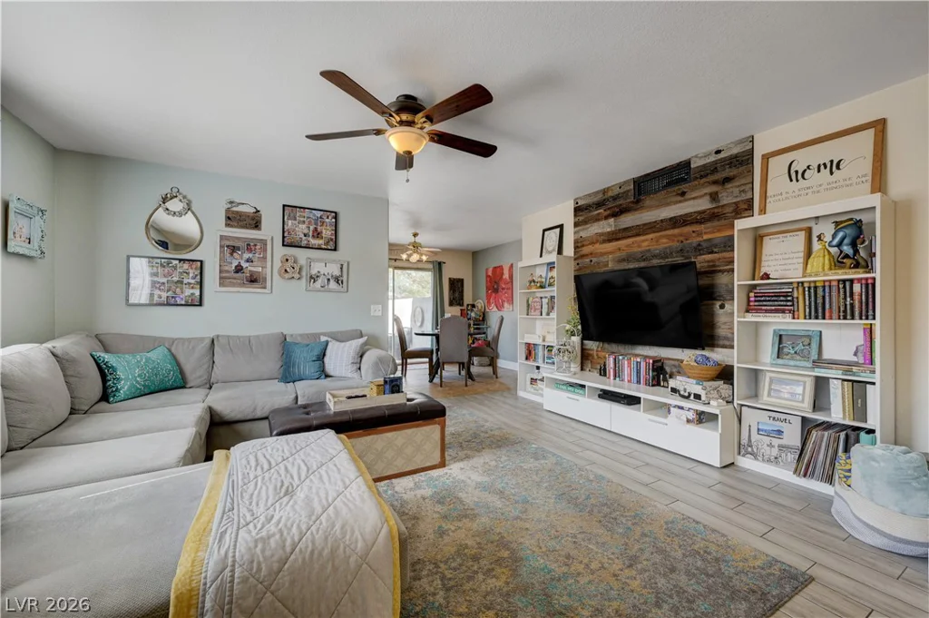 8056 Astrology, Las Vegas, NV 89128