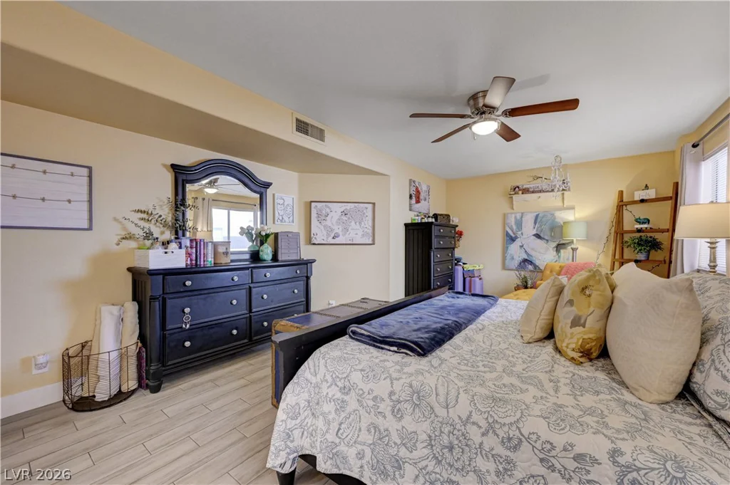 8056 Astrology, Las Vegas, NV 89128