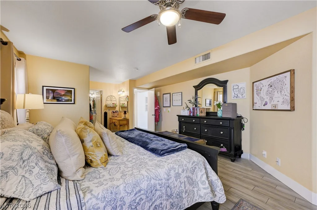 8056 Astrology, Las Vegas, NV 89128