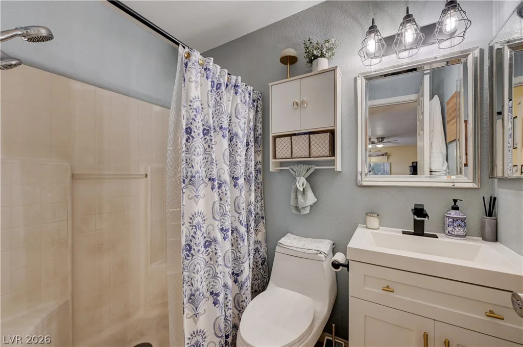 8056 Astrology, Las Vegas, NV 89128