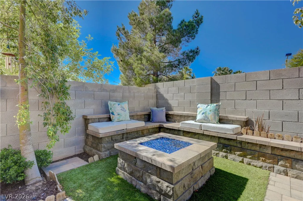 8056 Astrology, Las Vegas, NV 89128
