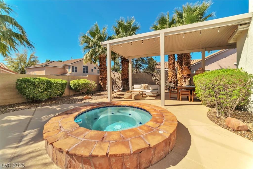 1021 Moorpoint, North Las Vegas, NV 89031