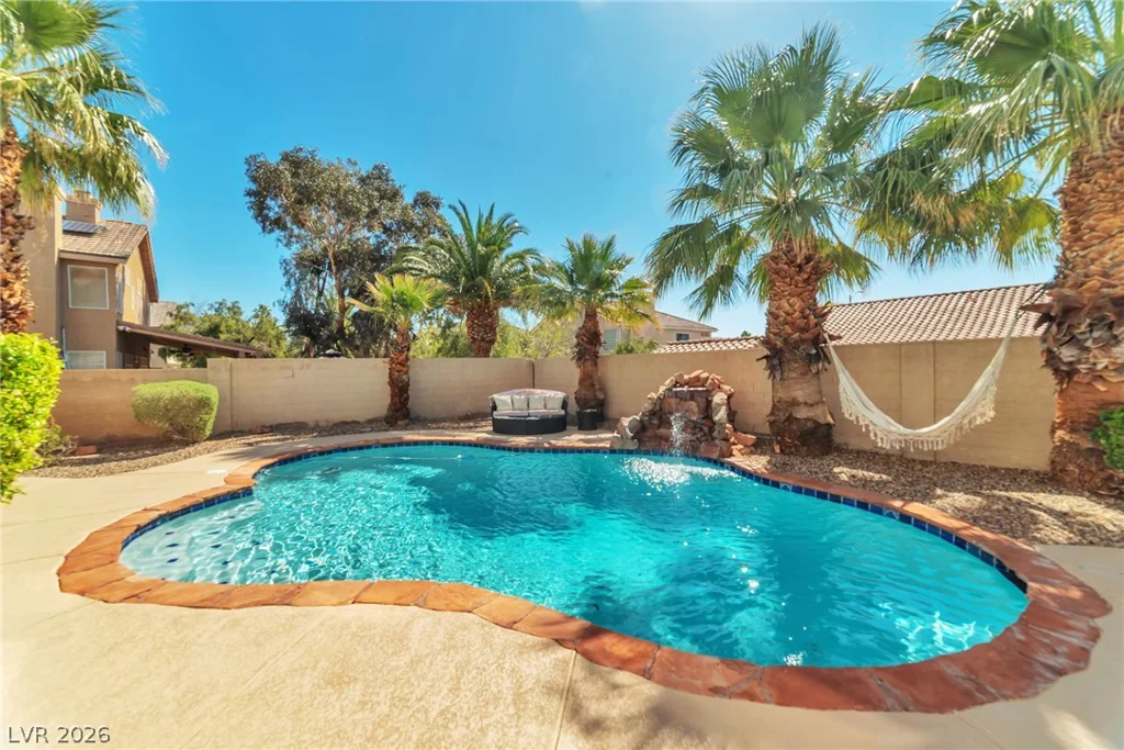 1021 Moorpoint, North Las Vegas, NV 89031