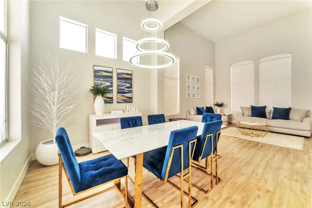 1021 Moorpoint, North Las Vegas, NV 89031