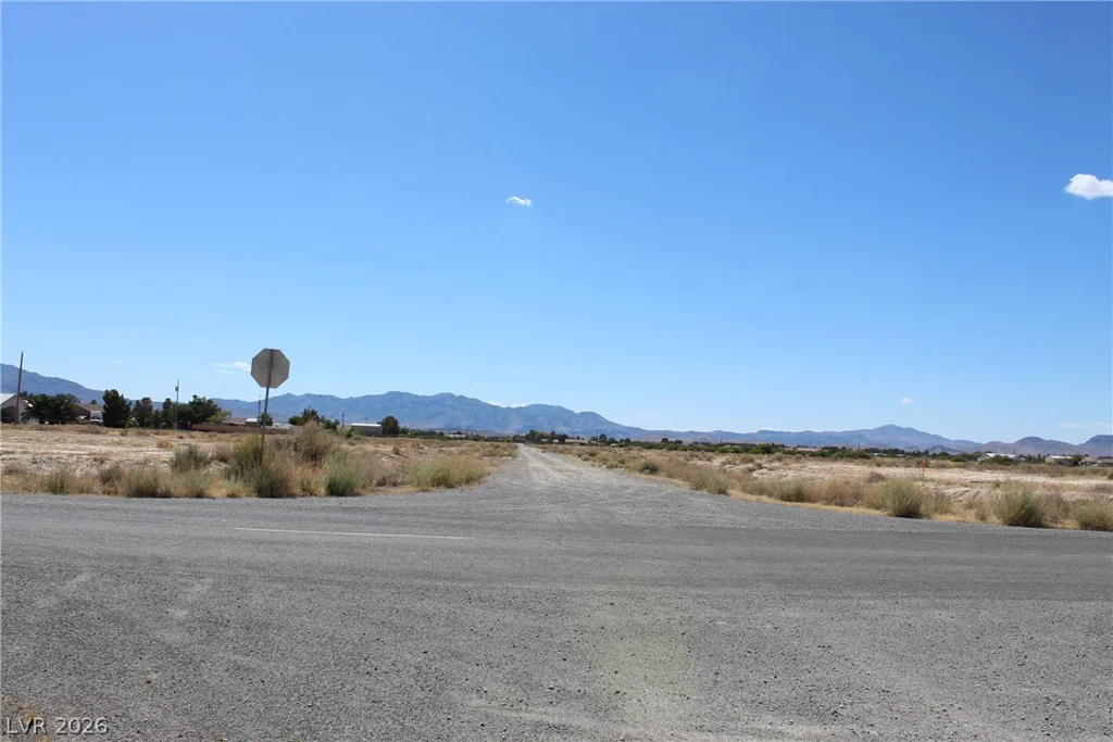 401 Gina, Pahrump, NV 89048