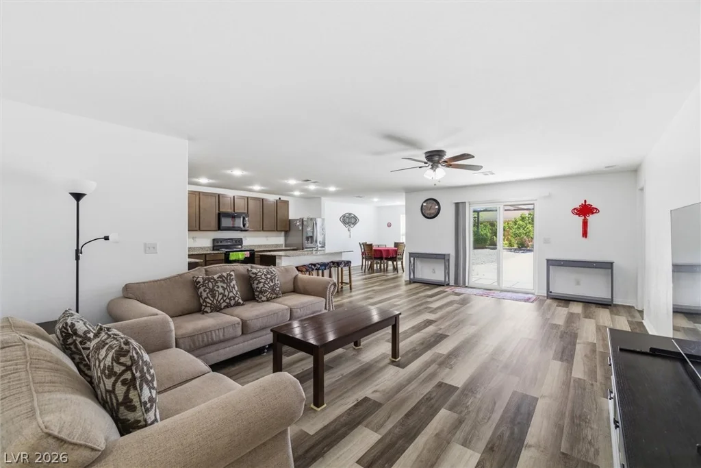 3813 Gunnison, Pahrump, NV 89061