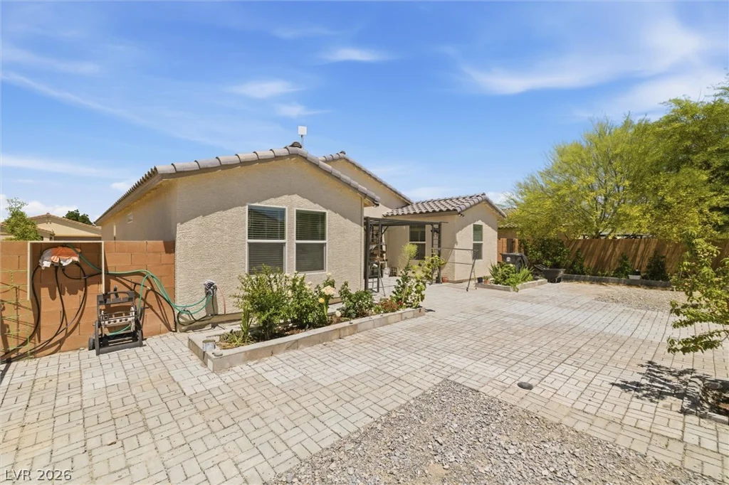 3813 Gunnison, Pahrump, NV 89061