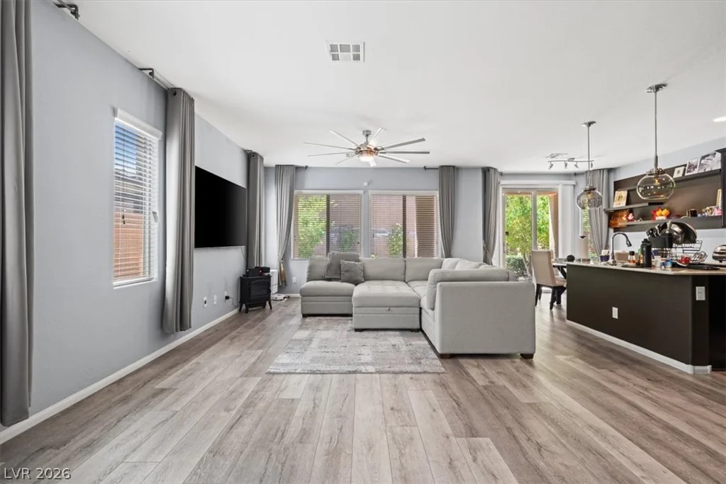 10861 Woods Hole Bay, Las Vegas, NV 89179