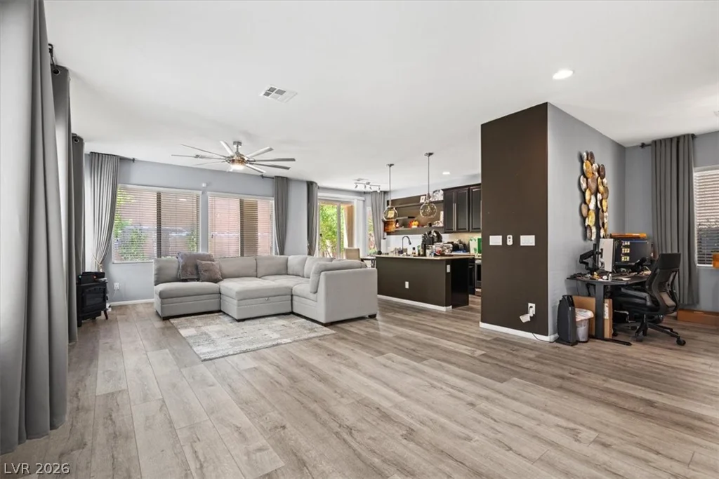 10861 Woods Hole Bay, Las Vegas, NV 89179