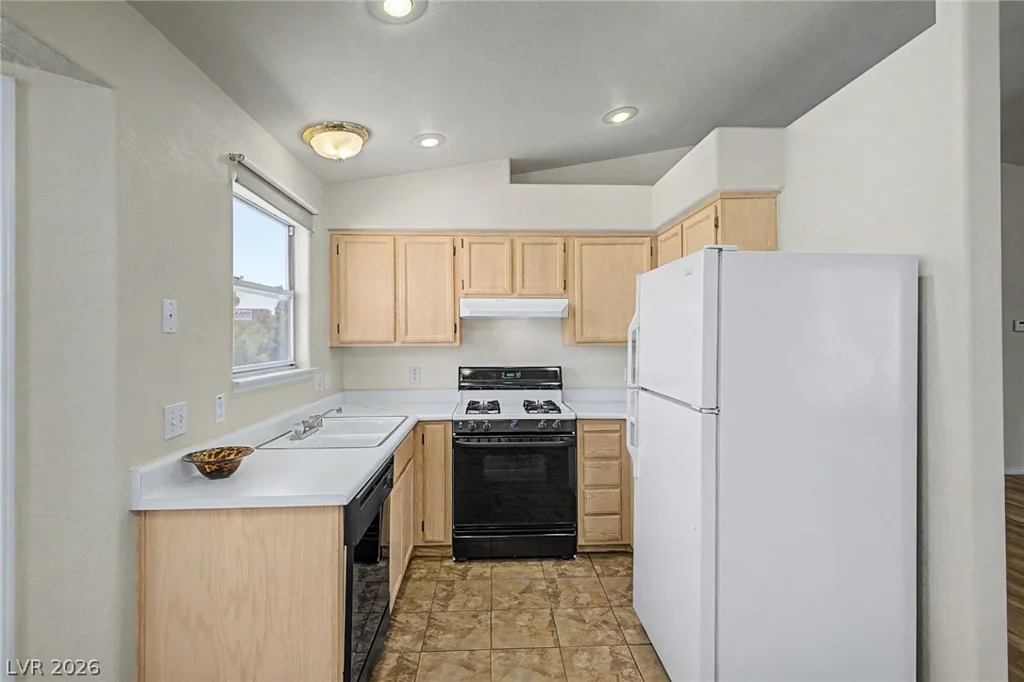 7572 Durham Hall, Las Vegas, NV 89130