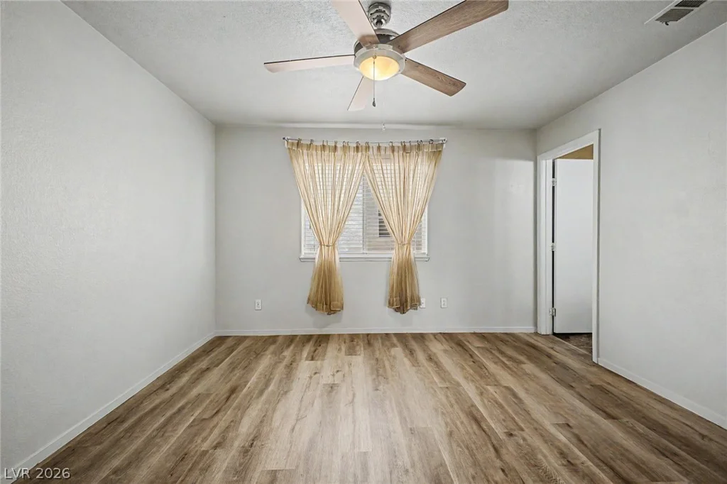 7572 Durham Hall, Las Vegas, NV 89130