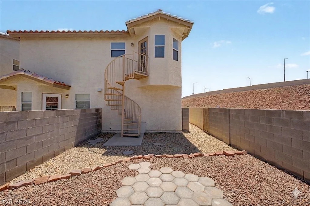 7572 Durham Hall, Las Vegas, NV 89130