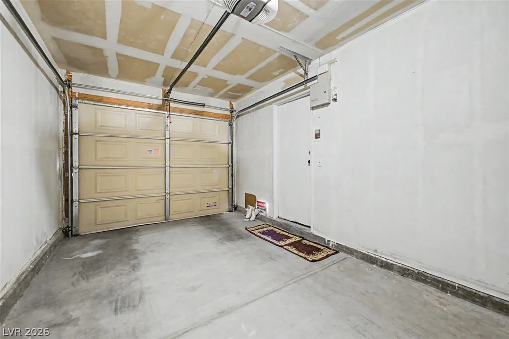 7572 Durham Hall, Las Vegas, NV 89130