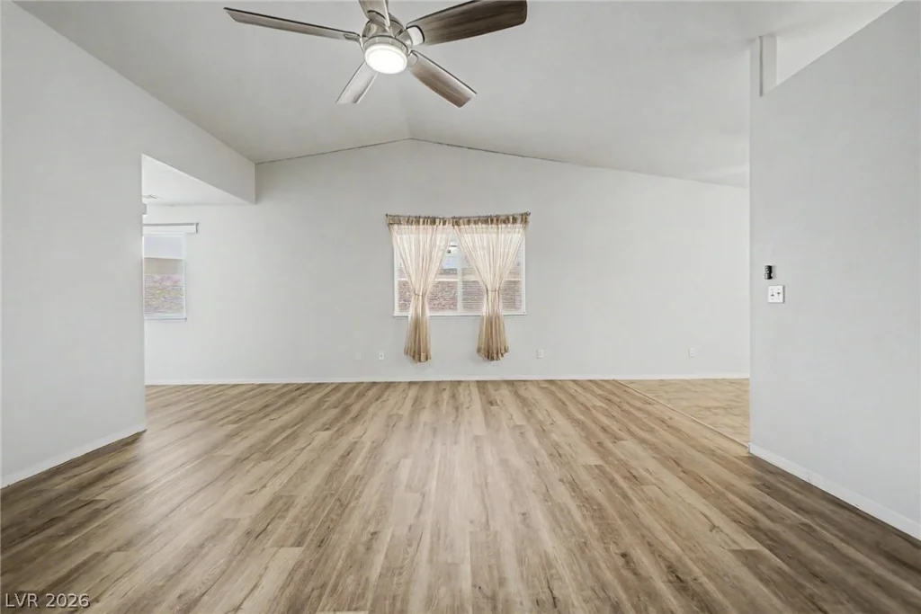 7572 Durham Hall, Las Vegas, NV 89130
