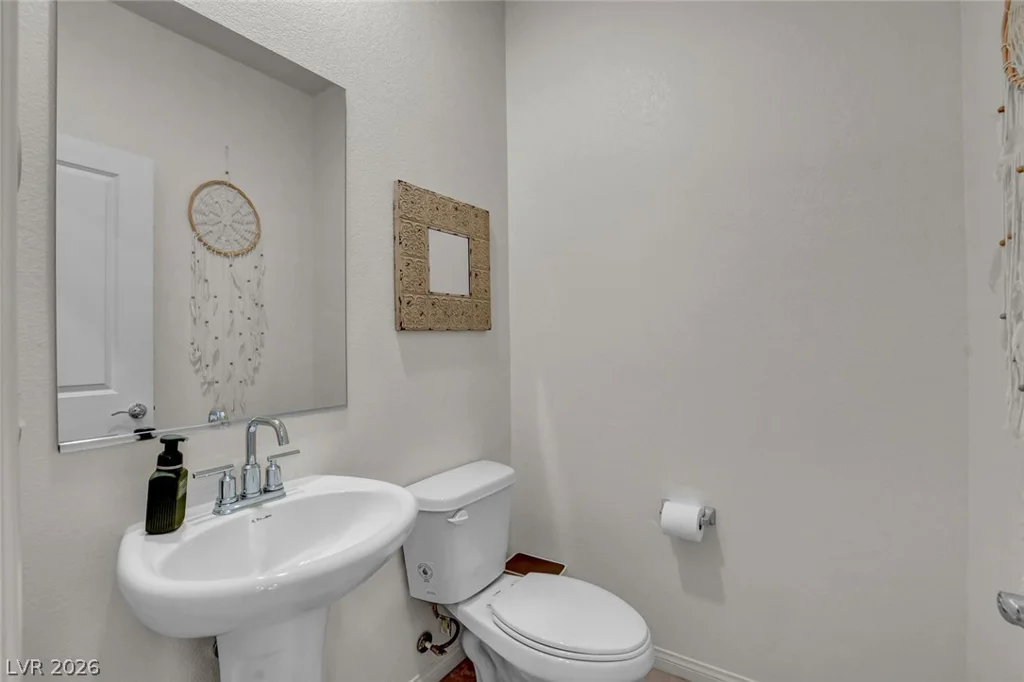 10927 Cambridge Lakes, Las Vegas, NV 89166
