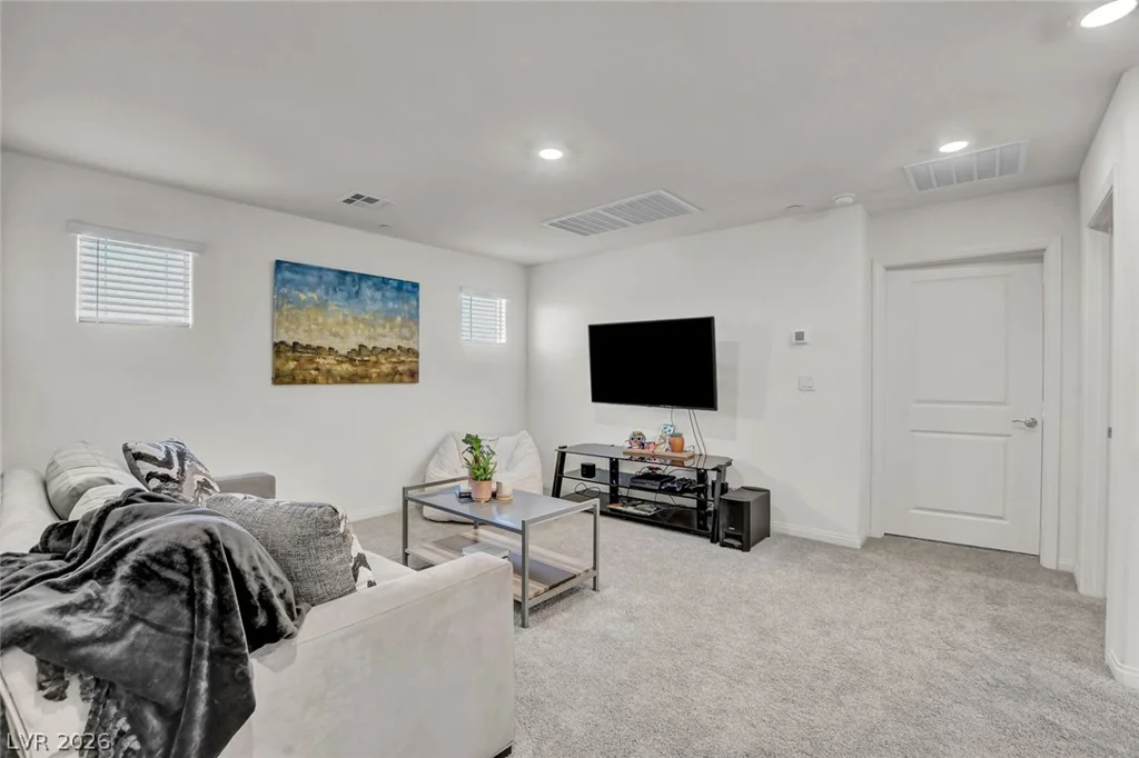 10927 Cambridge Lakes, Las Vegas, NV 89166
