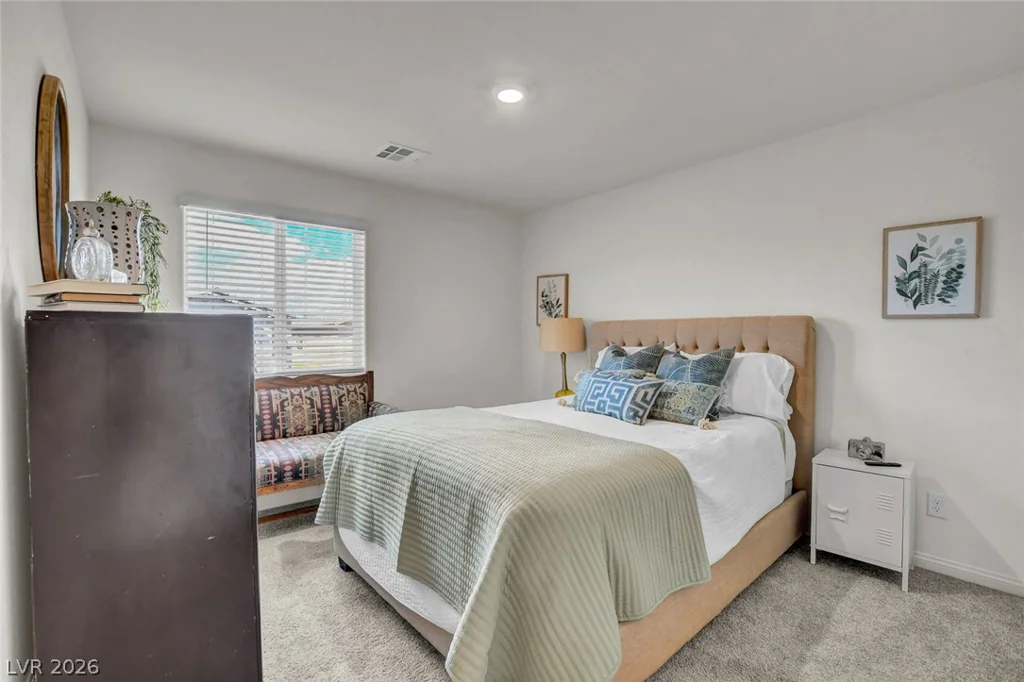 10927 Cambridge Lakes, Las Vegas, NV 89166
