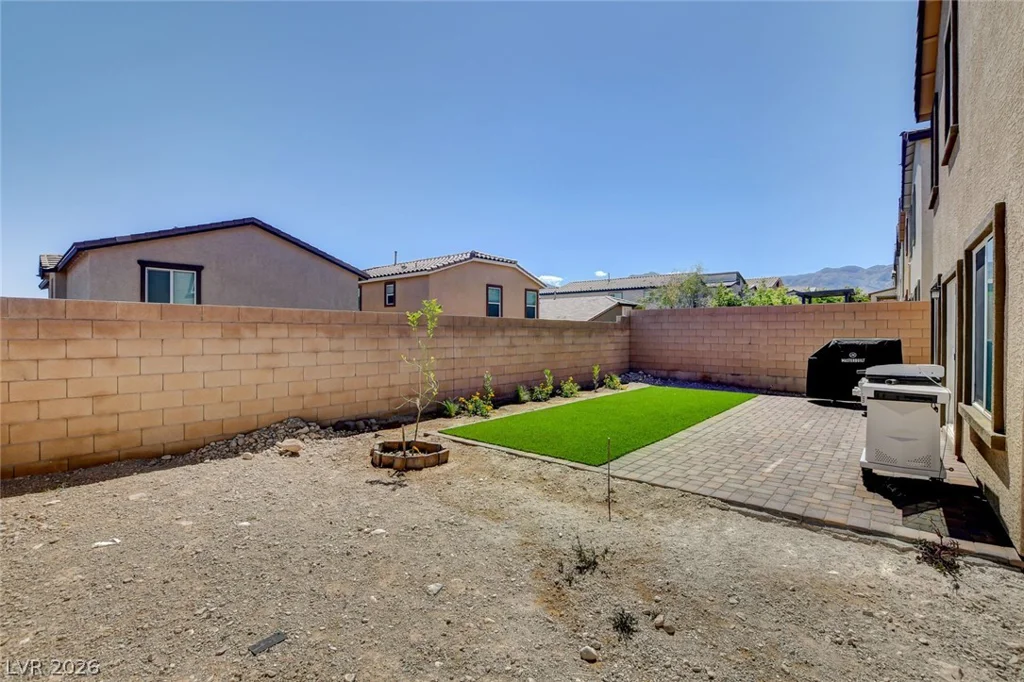 10927 Cambridge Lakes, Las Vegas, NV 89166