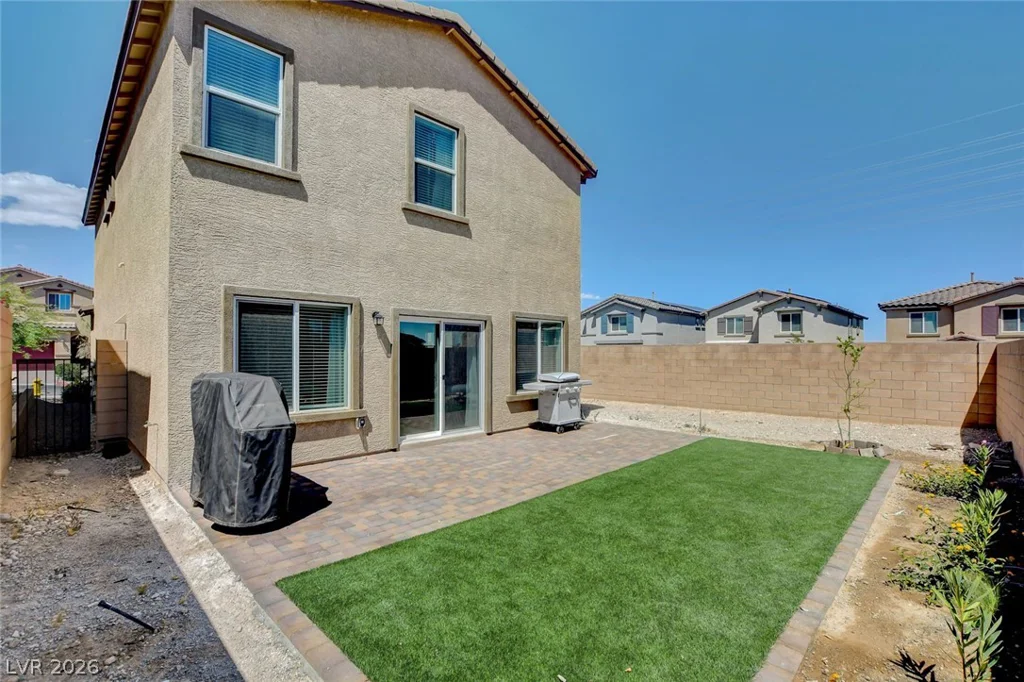 10927 Cambridge Lakes, Las Vegas, NV 89166