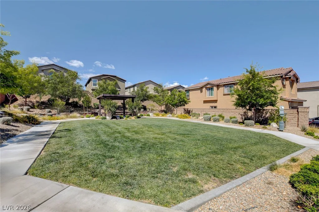 10927 Cambridge Lakes, Las Vegas, NV 89166
