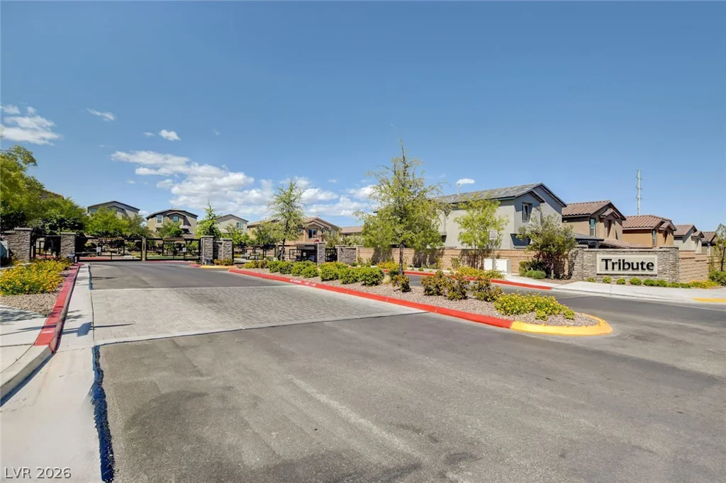 10927 Cambridge Lakes, Las Vegas, NV 89166