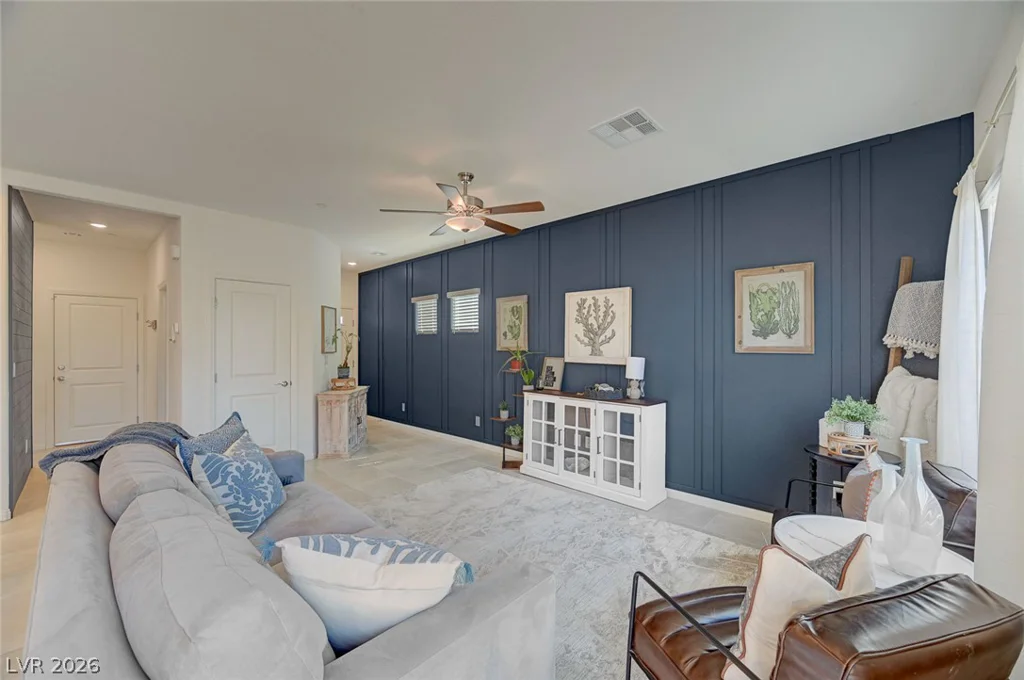 10927 Cambridge Lakes, Las Vegas, NV 89166