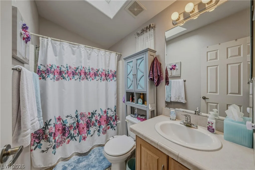 320 Montecito, Pahrump, NV 89048