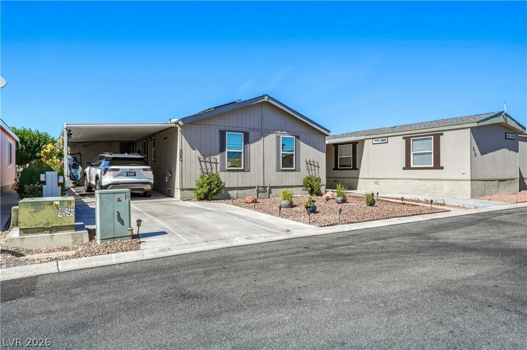 320 Montecito, Pahrump, NV 89048