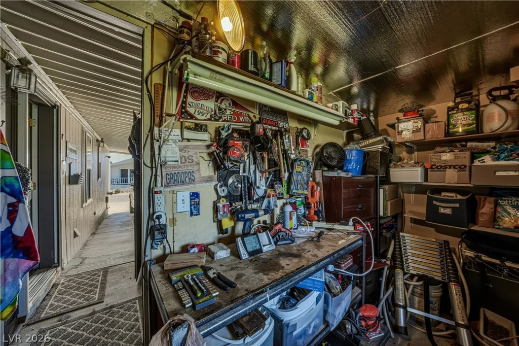 320 Montecito, Pahrump, NV 89048