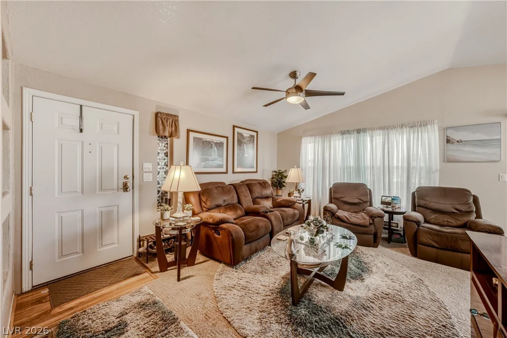320 Montecito, Pahrump, NV 89048