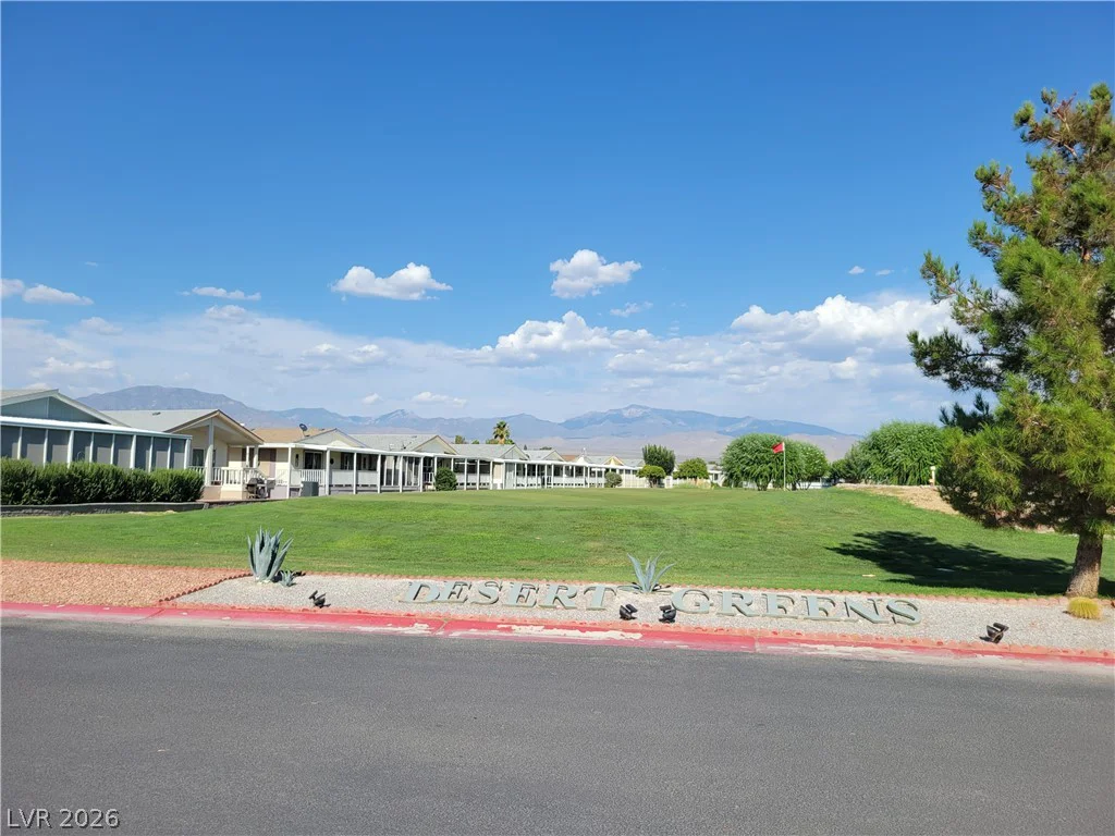 320 Montecito, Pahrump, NV 89048