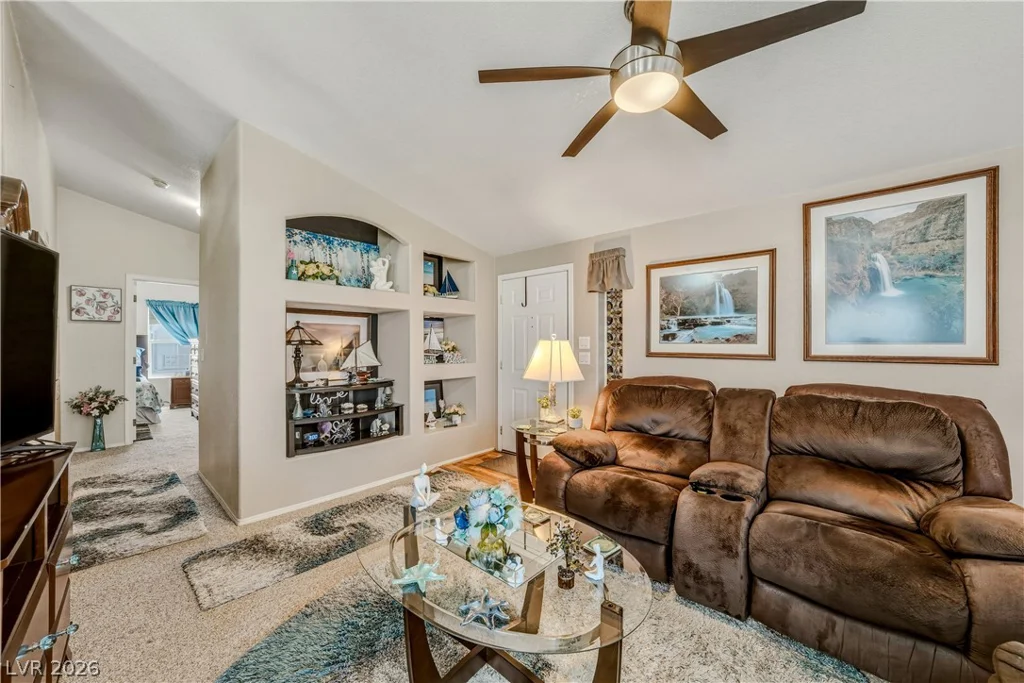 320 Montecito, Pahrump, NV 89048