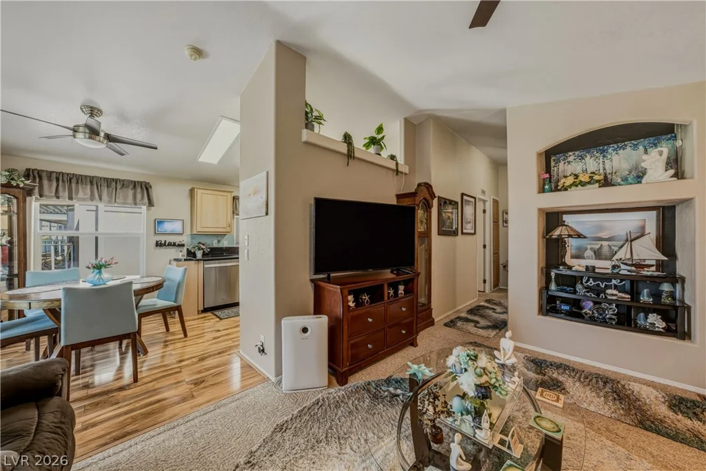 320 Montecito, Pahrump, NV 89048